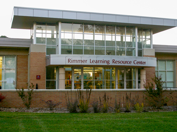 Rimmer Learning Resource Center HutchCC